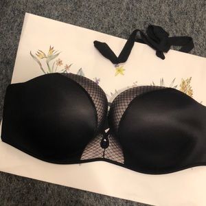 Strapless Victoria’s Secret Bra NWOT